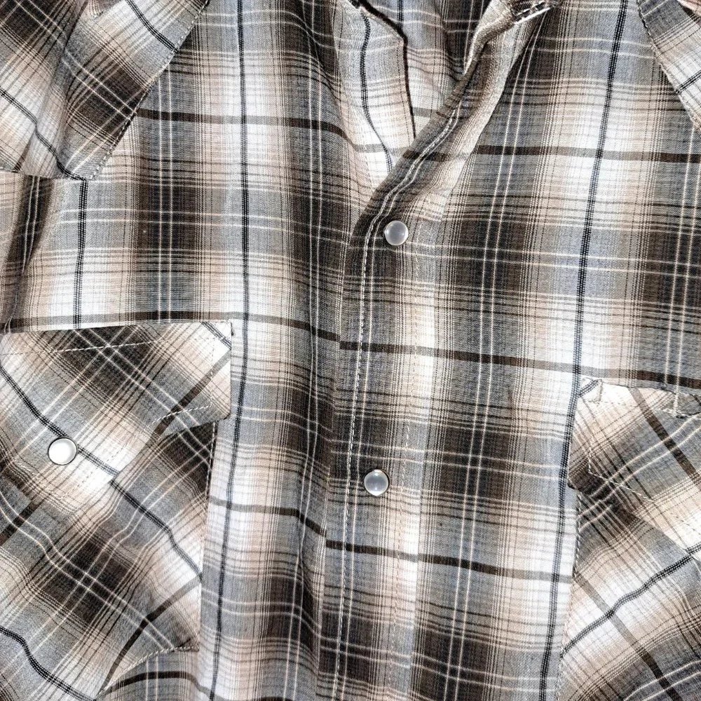 Men's Ely Cattleman Short Sleeve Plaid Western Pearl Snap Shirt XLTALL - Picture 4 of 7